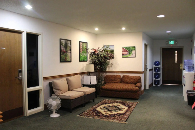 Cortina Inn & Resort