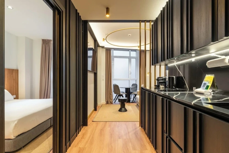 1 Bedroom Apartment