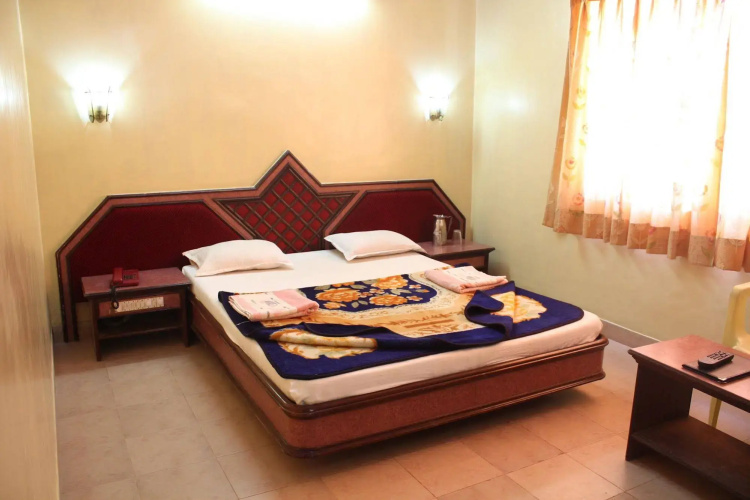 Hotel Jambhale Palace