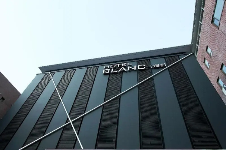 Hotel Blanc