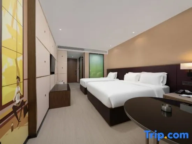 Deluxe Family room