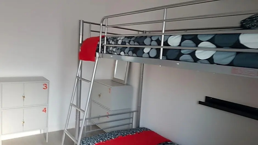 Lisbon Hostel Terminal 3
