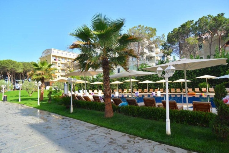 Sandy Beach Resort photo 27
