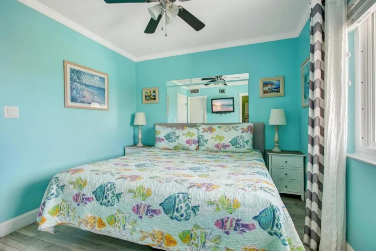 Five Palms Suite 202 - Daily - Weekly - Monthly