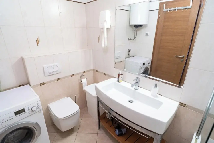 Apartment Kolovare