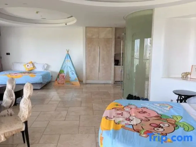 Family Suite with balcony and with sea view