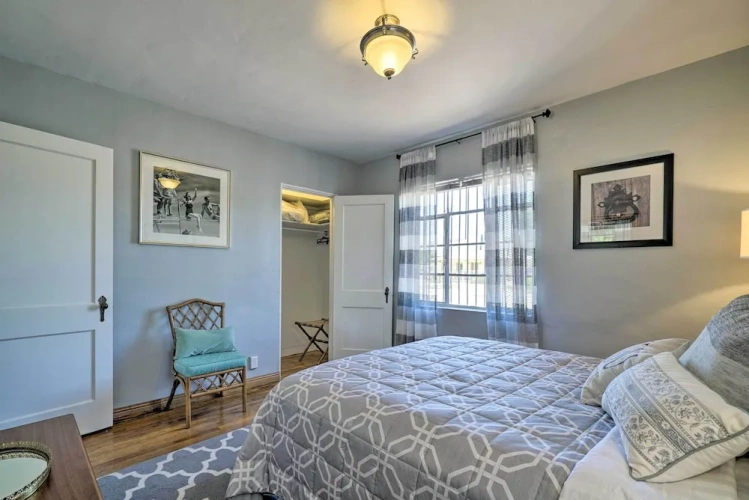 2 Bedrooms Cottage