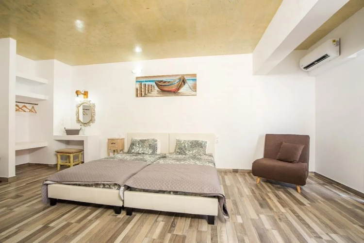 Lisabeth Apartments