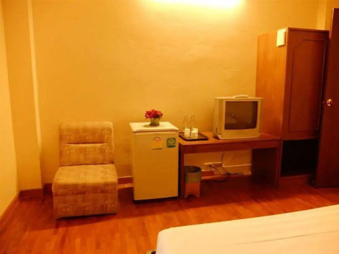 Buarawong Residence