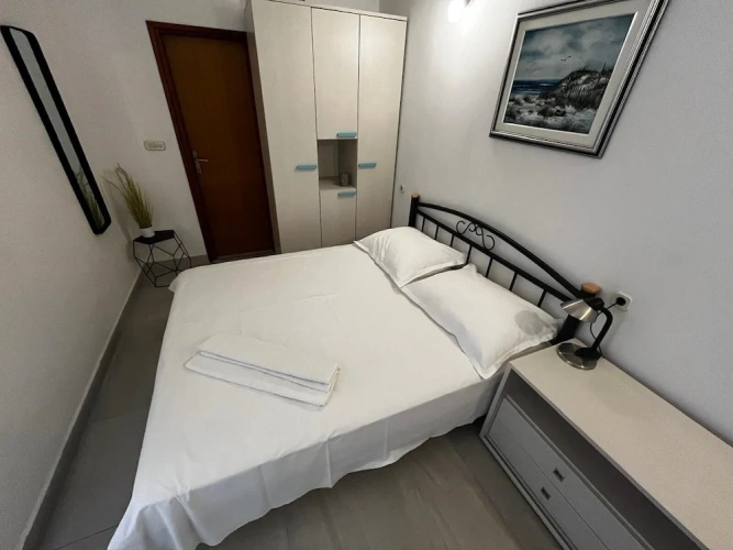 1 Bedroom Apartment with view
