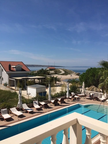 Standard Double room with balcony and with partial sea view