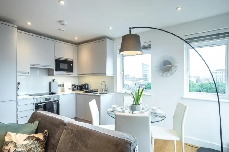 1 Bedroom Apartment
