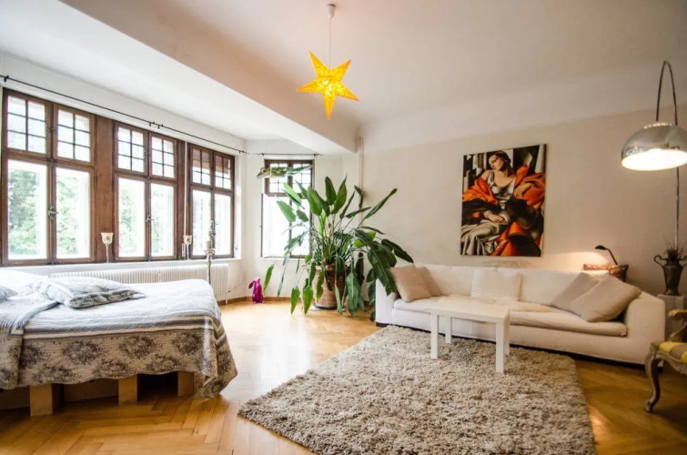 Villa12 Guesthouse
