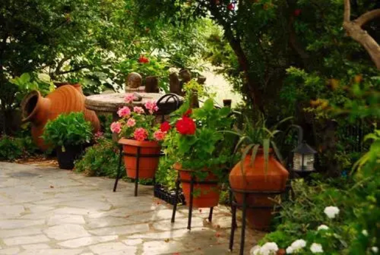 Atzanou Rooms