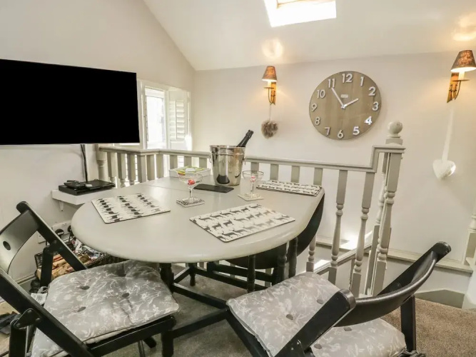 Dibble Cottage