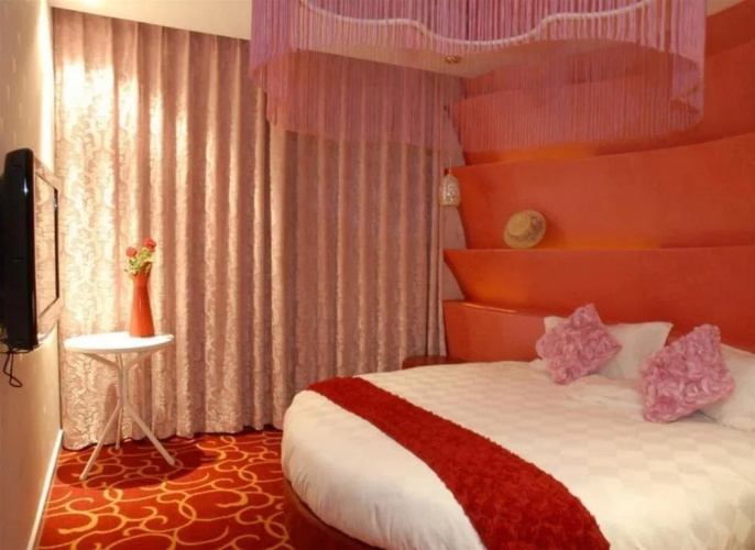 Tianhou Hotel