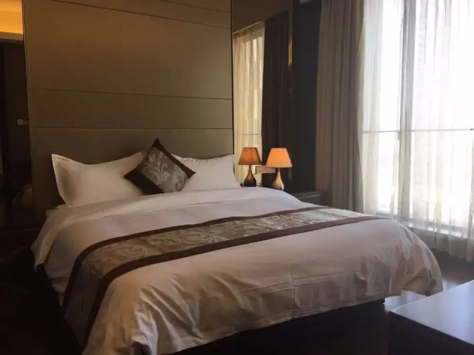 Poly World Trading Center Serviced Apartment