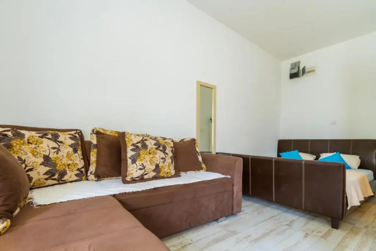 Belane Apartments