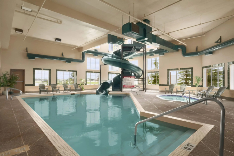 Super 8 By Wyndham Fort St. John Bc photo 13
