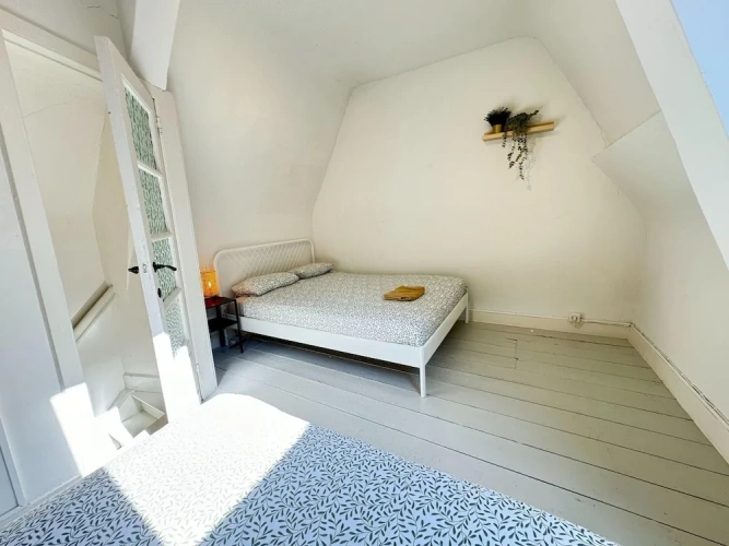 3 Bedrooms Classic Apartment