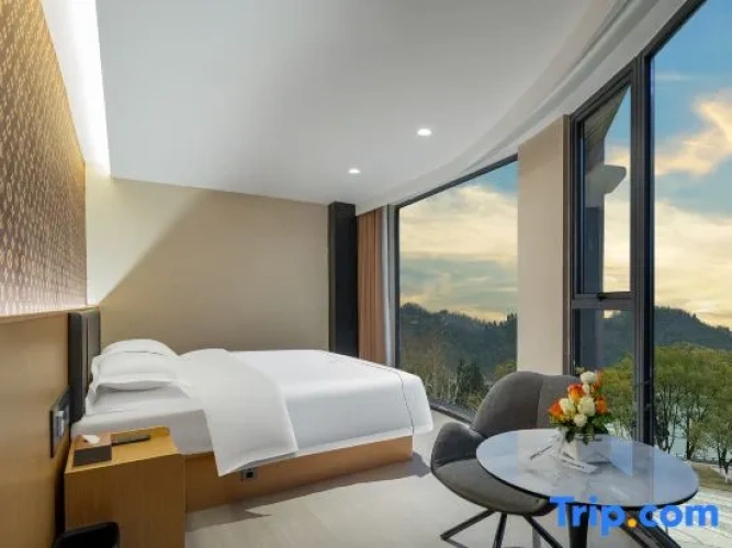 Executive Double room with water view