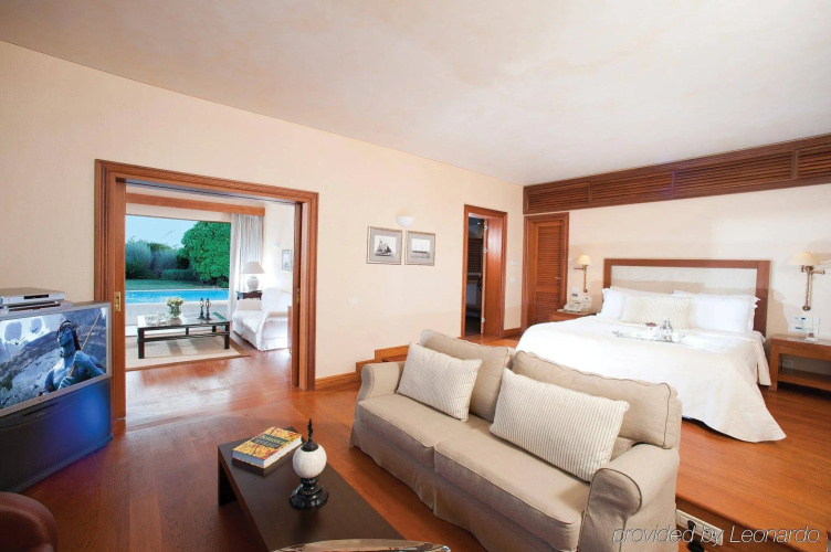 Grand Resort Lagonissi photo 6