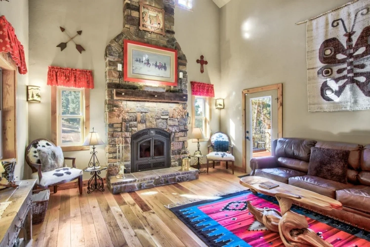 4 Bedrooms Chalet