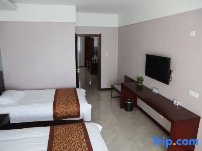2 Bedrooms Suite
