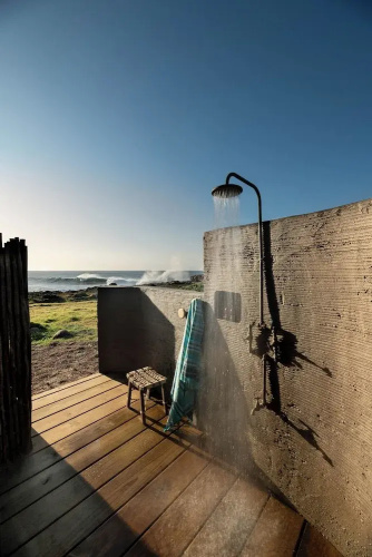 GweGwe Beach Lodge