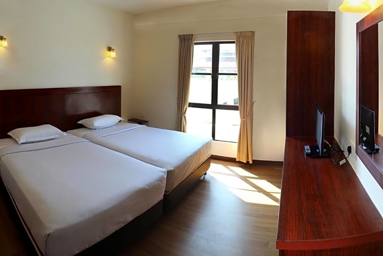 2 Bedrooms Suite with balcony