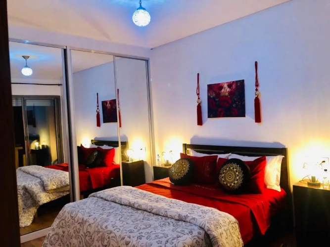 Red City Apartment