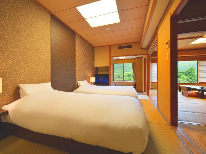 2 Bedrooms Standard Double room with mountain view