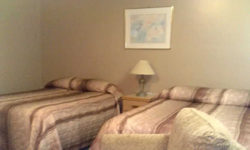 Naicam Motel