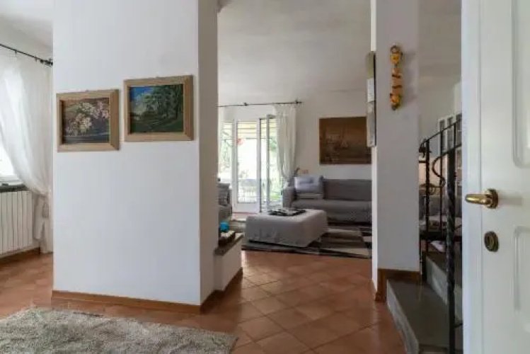 Agata House