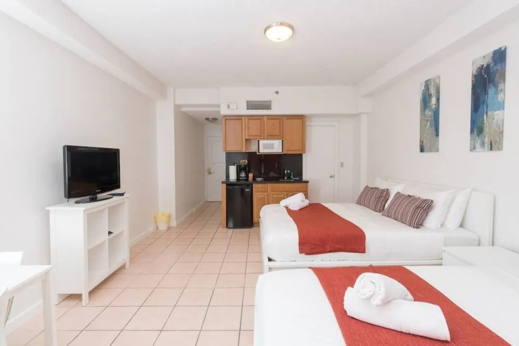 680 Ocean View Hollywood Beach