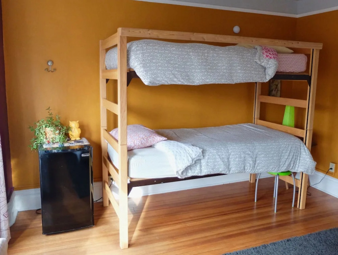 Fernweh Inn & Hostel