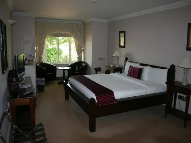 Weir View House Guest Accommodation
