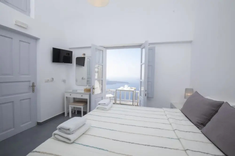 Santorini View Studios-Adults Only