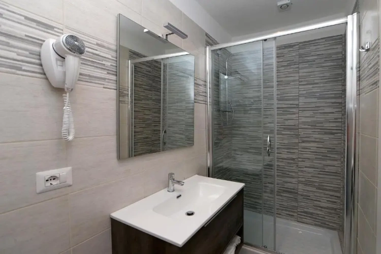Comfort Triple room