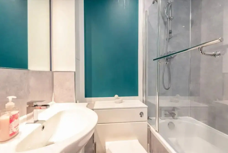 2bed-ground Floor-free Parking