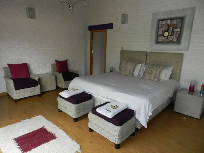 Kutandara Lodges