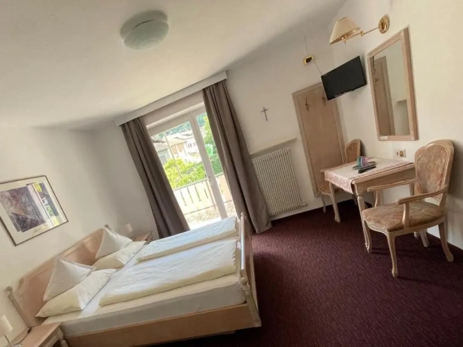 Standard Double room with balcony