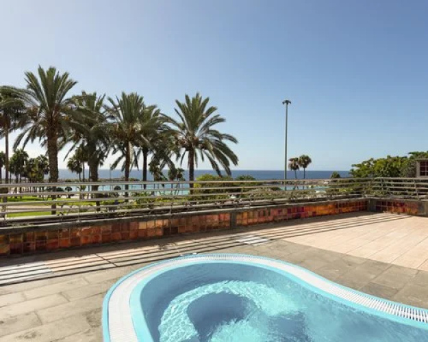 Amadores Beach Club