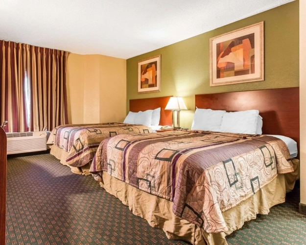 Standard Quadruple room