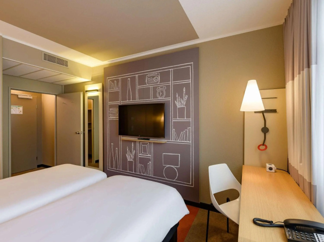 ibis Nuernberg City am Plaerrer