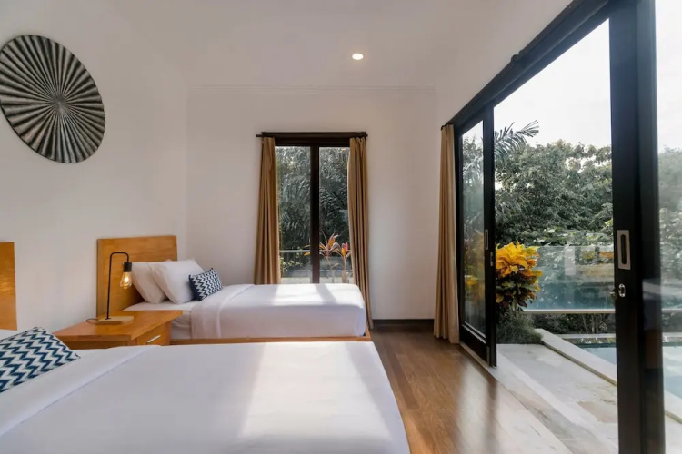 Villa Jade