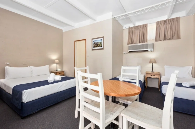 Standard Quadruple room