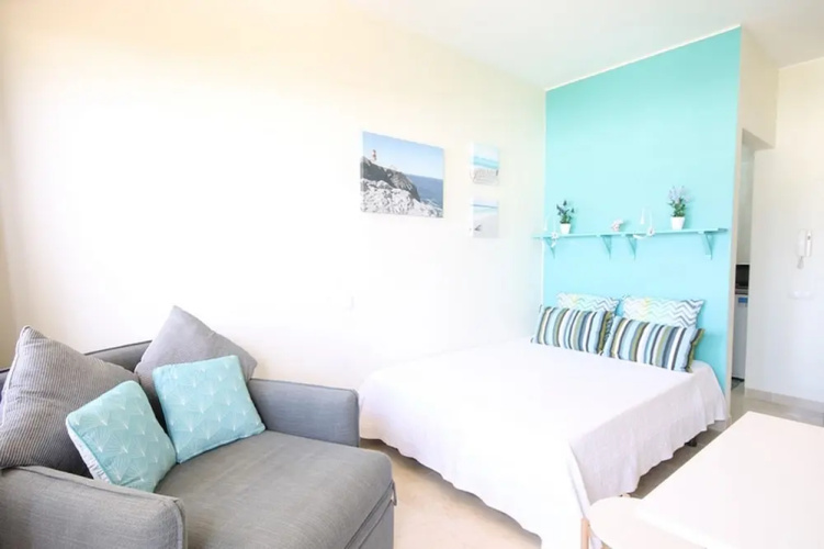 12 Torralta Apartment