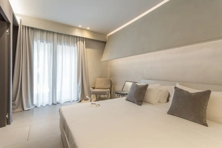 1 Bedroom Apartment with garden view