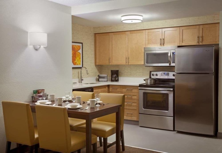 Cambridge Suites Mississauga photo 12